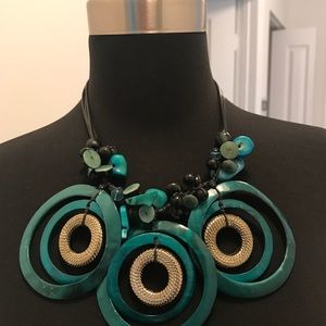 Statement necklace